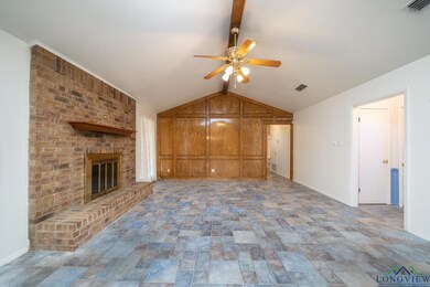 1507 Leach St, Kilgore, TX 75662 - photo 5
