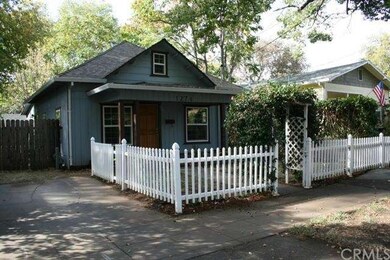 Large side yard allows vehicle assess to back yard