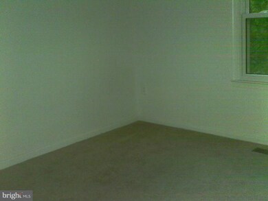 3019 Hickory Grove Ct, Fairfax, VA 22031 - photo 7