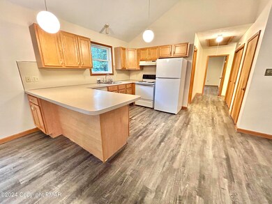 68 Hawthorne Dr, Jim Thorpe, PA 18229 - photo 3