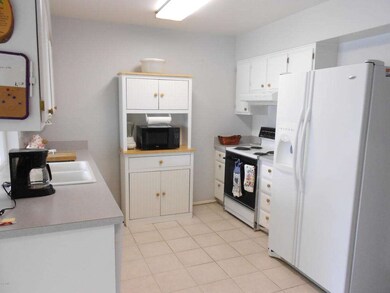 13616 N Silverbell Dr unit 15C, Sun City, AZ 85351 - photo 2