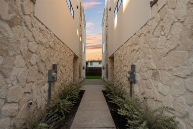 1516 Holly Ave, Dallas, TX 75204 - photo 3