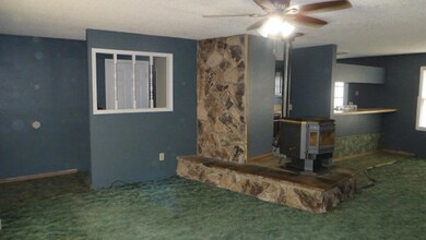 4201 Sturdivant Ave, Klamath Falls, OR 97603 - photo 4