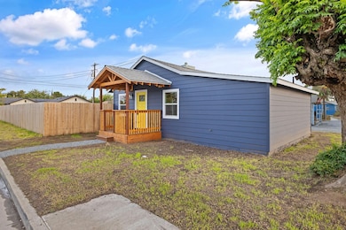 1175 W Maple St, Exeter, CA 93221 - photo 6