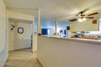 4309 W Earll Dr, Phoenix, AZ 85031 - photo 4