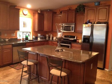 Kitchen 002