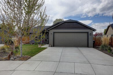 1 Front - 3299 SW Obsidian MLS-34