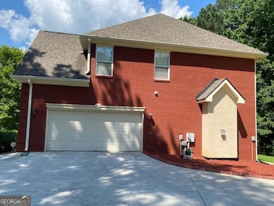 Side View Garage Entry