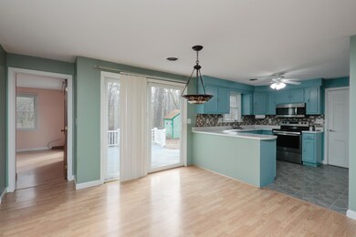 147 Governor Hill Rd, Eliot, ME 03903 - photo 6