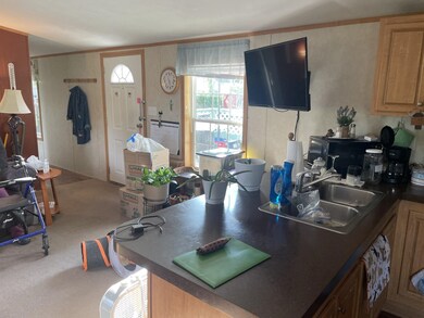 4 Pine Ct, Winchester, NH 03470 - photo 4