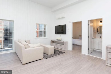 211 Saint Paul St unit 504, Baltimore, MD 21202 - photo 6