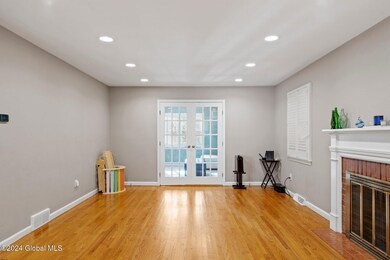 2280 Pine Haven Dr, Niskayuna, NY 12309 - photo 6