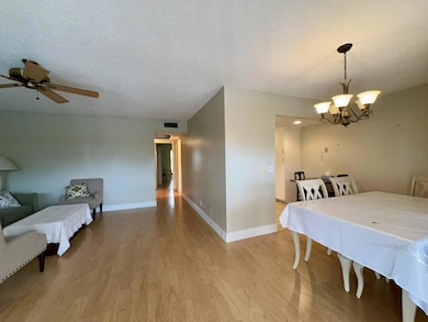 213 Somerset K, West Palm Beach, FL 33417 - photo 6