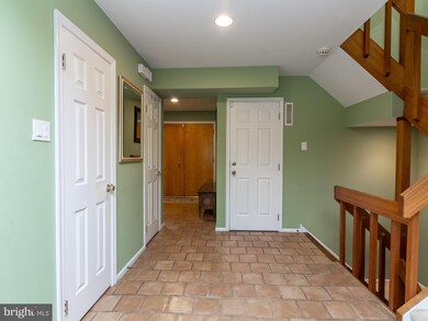 36 Treaty Dr, Chesterbrook, PA 19087 - photo 3