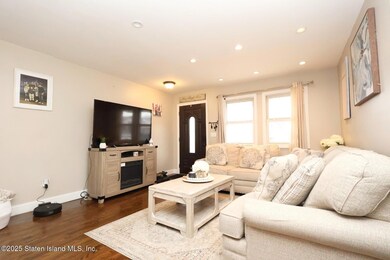 43 Watkins Ave, Staten Island, NY 10312 - photo 5