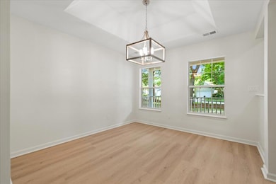 22-3225 Heathland Way-22
