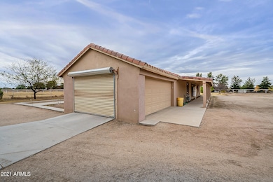 699 W Ocotillo Rd, San Tan Valley, AZ 85140 - photo 3