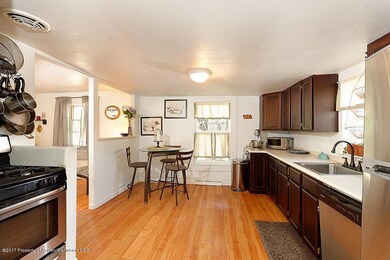 Kitchen/dining
