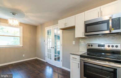 318 Reiff Ave, Pottstown, PA 19465 - photo 5