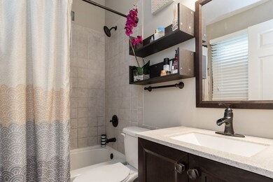 145 Split Oak Rd, Naperville, IL 60565 - photo 7