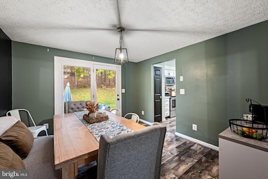 451 Lakeside Dr, Front Royal, VA 22630 - photo 5