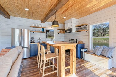 15775 County Road 285, Tyler, TX 75707 - photo 6