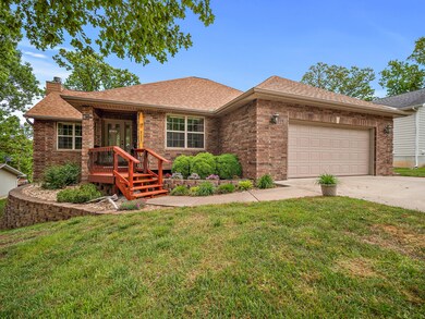 121 Deer Park Cir, Kimberling City, MO 65686 - photo 2