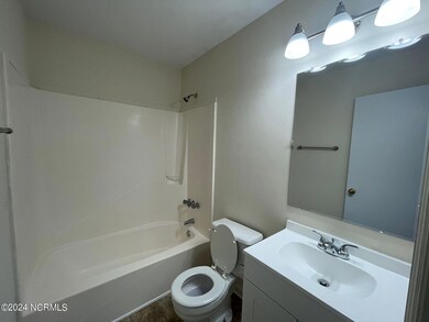 124 Stallion Dr, Jacksonville, NC 28540 - photo 5