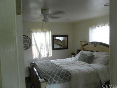 1301 E 118th St, Los Angeles, CA 90059 - photo 7