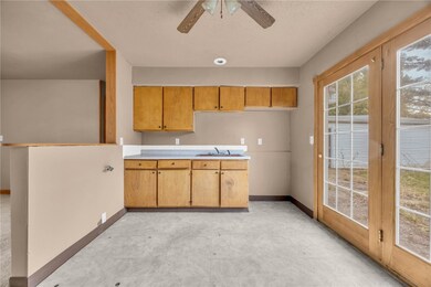 2311 23rd Street Ct, Bettendorf, IA 52722 - photo 4