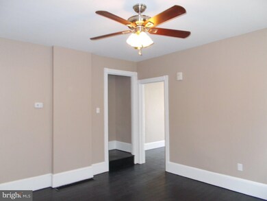 426 Kossuth St, Riverside, NJ 08075 - photo 3
