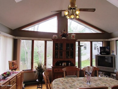 224 Remuda Dr, Hawley, PA 18428 - photo 7