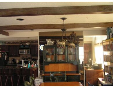 463 Pleasant St unit front, East Bridgewater, MA 02333 - photo 4