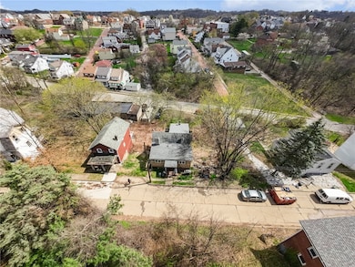 1811 Craig St, McKeesport, PA 15132 - photo 5