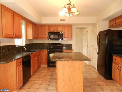 624 Cody Dr, Reading, PA 19605 - photo 2