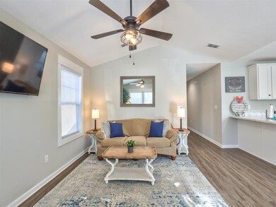 17 Tranquil Ln, Crawfordville, FL 32327 - photo 6