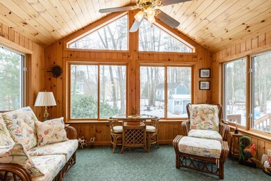 31 Cathedral Cir, Nashua, NH 03063 - photo 5