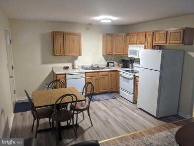 3015 Avalon Ln unit 3015, Paw Paw, WV 25434 - photo 3