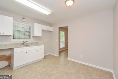 2271 Marshes Glenn Dr, Norcross, GA 30071 - photo 5