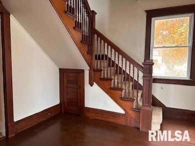 306 E Prairie St, Franklin, IL 62638 - photo 2