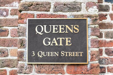 Queens Gate