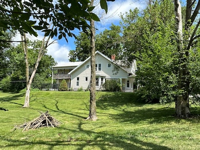 102 S Indiana St, Roachdale, IN 46172 - photo 5