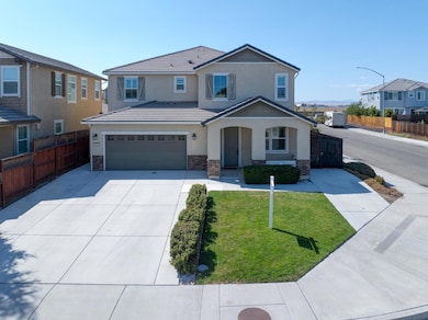 313 Michael Cox Ln, Tracy, CA 95377 - photo 3