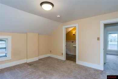 1403 N 2nd St, Mankato, MN 56001 - photo 7