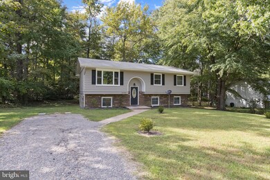 21535 S Essex Dr, Lexington Park, MD 20653 - photo 2