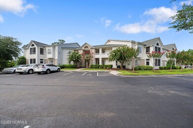 1-web-or-mls-3910 River Front Place #103
