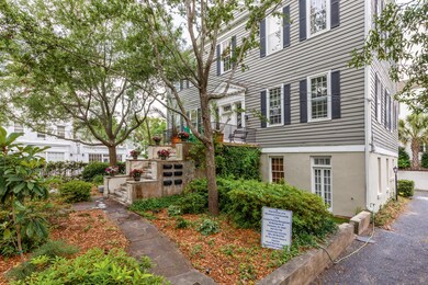 84 Bull St-3