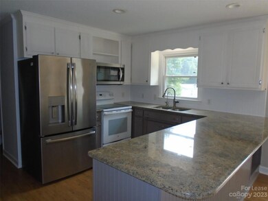 6622 Kidville Rd, Denver, NC 28037 - photo 7