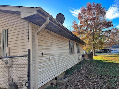 2610 Paula Dr, West Plains, MO 65775 - photo 3