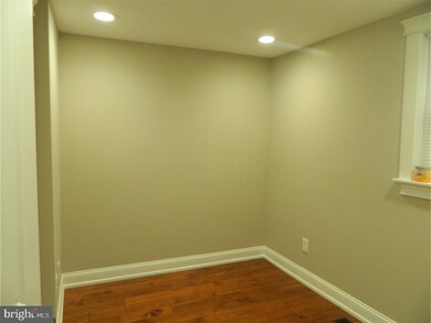 2335 Gerritt St, Philadelphia, PA 19146 - photo 5